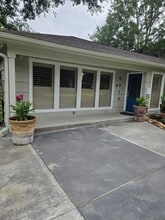 5010 Mayfair St in Bellaire, TX - Building Photo - Building Photo
