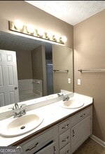 4034 Robin Cir in College Park, GA - Building Photo - Building Photo