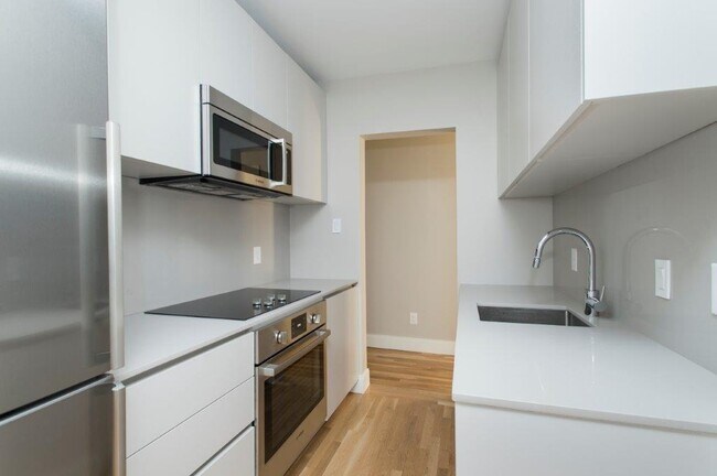286 Chestnut Hill Ave in Boston, MA - Building Photo - Building Photo