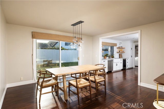 407 16th Pl in Costa Mesa, CA - Building Photo - Building Photo