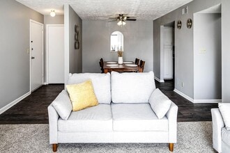 Village at Grant Square in Omaha, NE - Building Photo - Building Photo