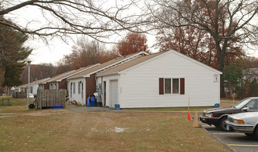 Woodmont Village in Plainville, CT - Building Photo - Building Photo