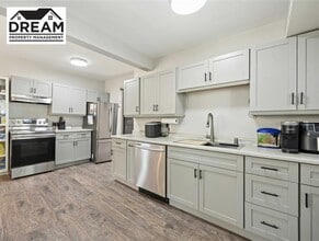 105 Vidal St S in Sarnia, ON - Building Photo - Building Photo