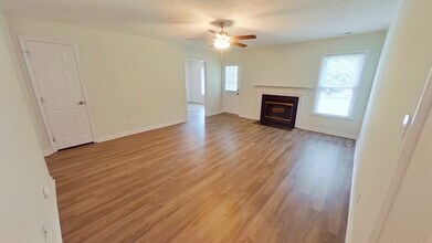 6778 Buttermere Dr in Fayetteville, NC - Building Photo - Building Photo