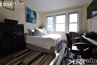 8 Sawyer Terrace, Unit 1 in Boston, MA - Building Photo - Building Photo