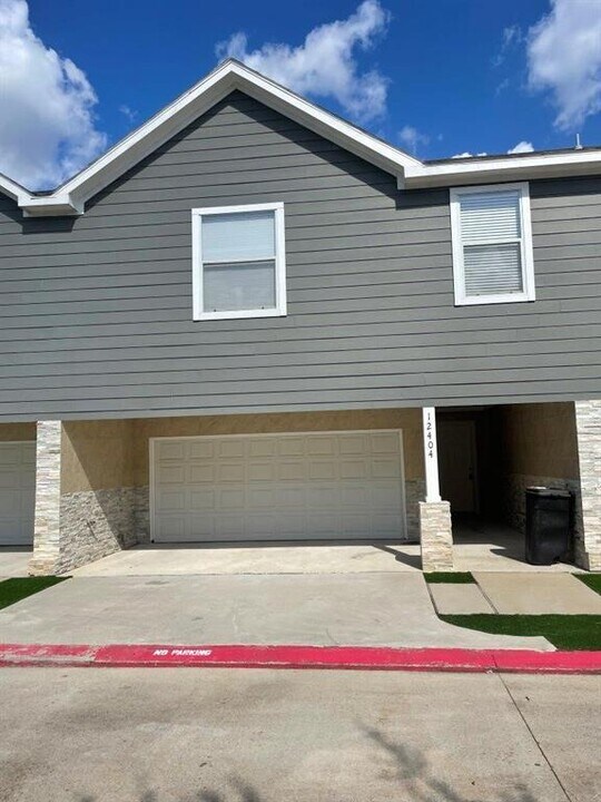 12404 Urban Dale Ct Photo