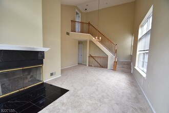 1197 Richmond Rd-Unit -1197 in Mahwah, NJ - Foto de edificio - Building Photo