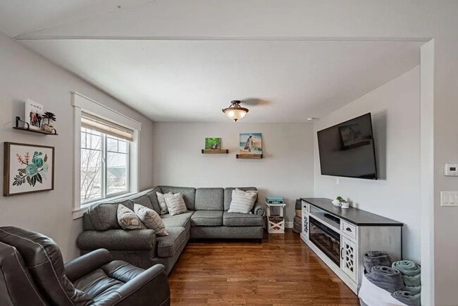 3086 S Chartwell Garden in Idaho Falls, ID - Building Photo - Building Photo