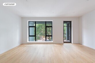 130 Diamond St in Brooklyn, NY - Building Photo - Building Photo