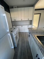 5446 W Huron St in Chicago, IL - Building Photo