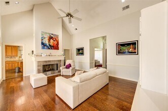 14323 Burgoyne Rd in Houston, TX - Building Photo - Building Photo