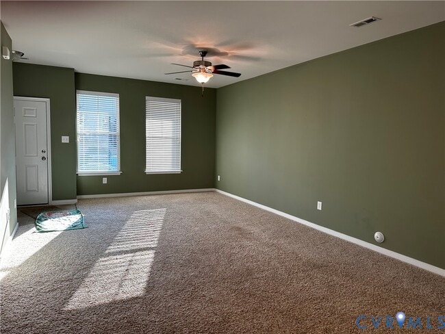 8213 Center Path Ln in Mechanicsville, VA - Building Photo - Building Photo