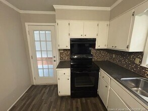 6937 Radnor St in Fayetteville, NC - Building Photo - Building Photo