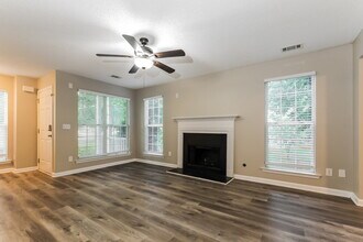 916 Summit Park Trail in Mcdonough, GA - Building Photo - Building Photo