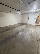 929 Wassom St in Lebanon, OR - Building Photo - Building Photo