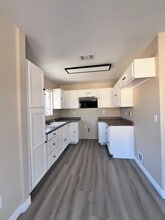 220 N Spruce Ave in Rialto, CA - Building Photo - Building Photo