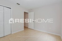 2733 Bentley Ct photo'