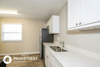 2908 Caspian Ln in St. Louis, MO - Building Photo - Building Photo