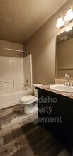 12961 Three Point St in Caldwell, ID - Building Photo - Building Photo