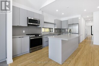 506 Scarborough Rd in Toronto, ON - Building Photo - Building Photo