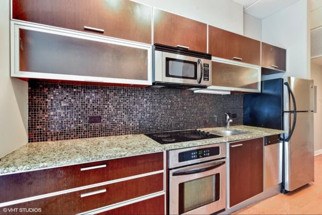 650 W Wayman St, Unit 603c in Chicago, IL - Building Photo - Building Photo
