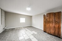 2616 Oakcliff St photo'