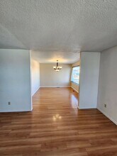 2108 W 9th Pl in Kennewick, WA - Building Photo - Building Photo