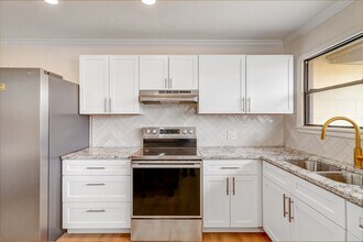 1402 E 21st St in Odessa, TX - Building Photo - Building Photo