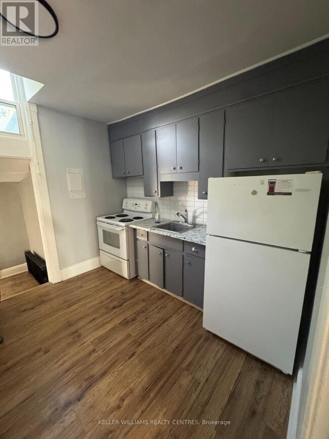 property at 939 Duke St