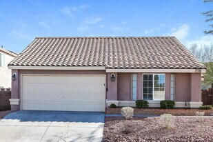 736 Rusty Spur Dr in Henderson, NV - Building Photo