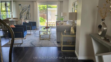45 Grady Crescent in Ottawa, ON - Building Photo - Building Photo