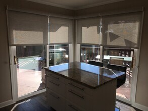 130 Diamond Ln in Old Bridge, NJ - Building Photo - Building Photo