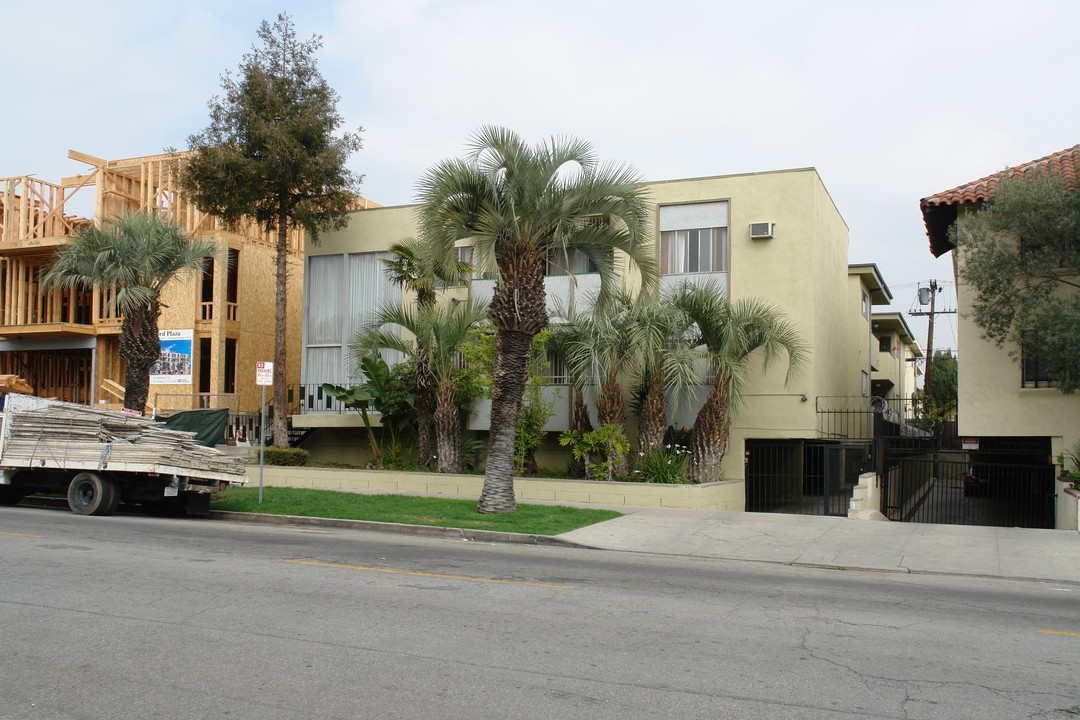 338 S Oxford Ave in Los Angeles, CA - Foto de edificio