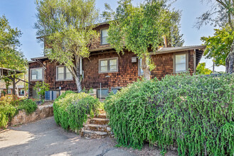 Moon Mountain Farm in Sonoma, CA - Building Photo - Building Photo