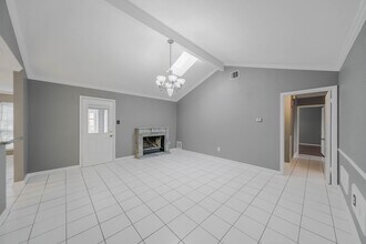 10910 Vanderford Dr in Houston, TX - Building Photo - Building Photo