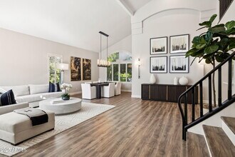 6414 E Monte Cristo Ave in Scottsdale, AZ - Building Photo - Building Photo