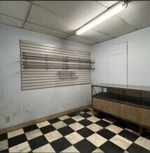 212 E 2nd St in Muscatine, IA - Building Photo - Building Photo
