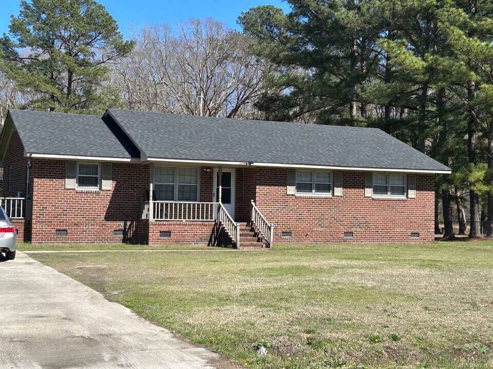 507 Lincoln Rd in Tarboro, NC - Building Photo