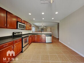 669 W Silver Reef Ct in Casa Grande, AZ - Building Photo - Building Photo