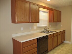 112 Rouen Ct in Maryville, TN - Building Photo - Building Photo