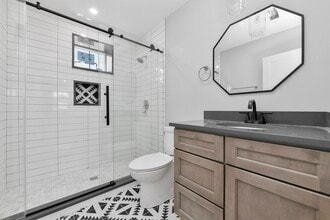 140 Bayswater St in Boston, MA - Building Photo - Building Photo