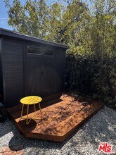 2449 Riverside Pl in Los Angeles, CA - Building Photo - Building Photo
