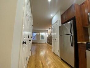 88A West Cedar St, Unit 2 in Boston, MA - Foto de edificio - Building Photo