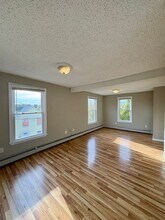 62 School St in Norwich, CT - Building Photo - Building Photo