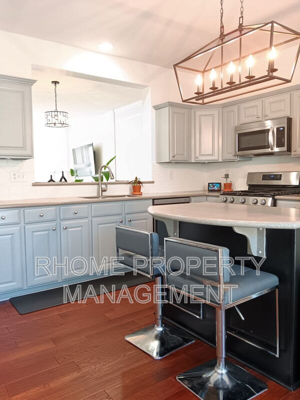 property at 4859 Payson Terrace SE