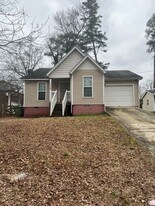 2535 Rex Ave SW in Atlanta, GA - Building Photo