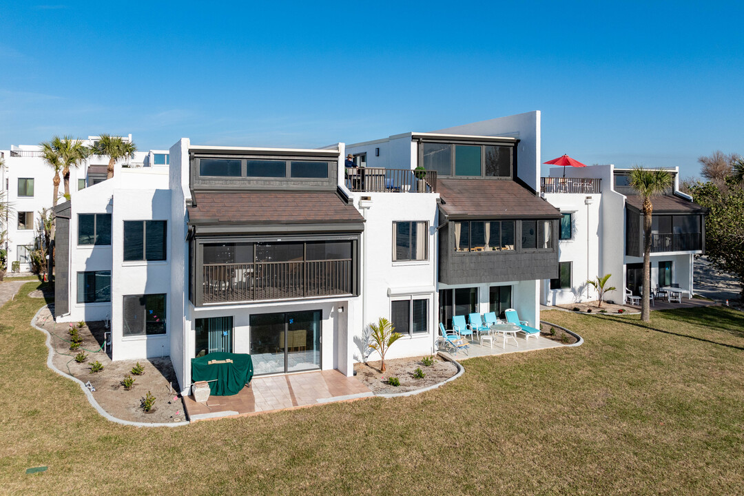 Tamarind Gulf & Bay Condominium in Englewood, FL - Building Photo