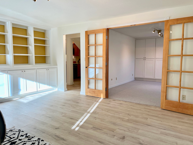 property at 2625 Woodland Ave