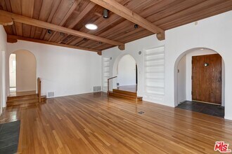 921 24th St in Santa Monica, CA - Building Photo - Building Photo