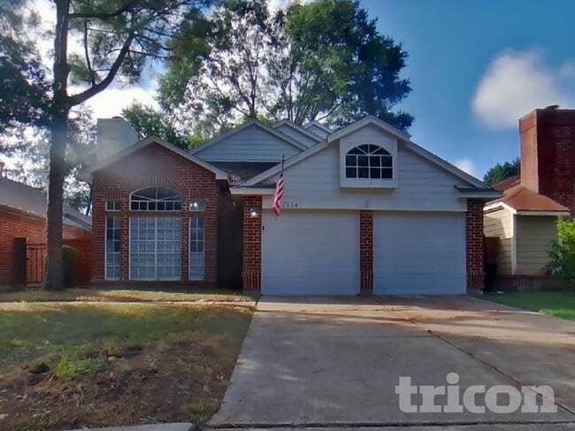 7114 River Garden Dr in Houston, TX - Foto de edificio - Building Photo